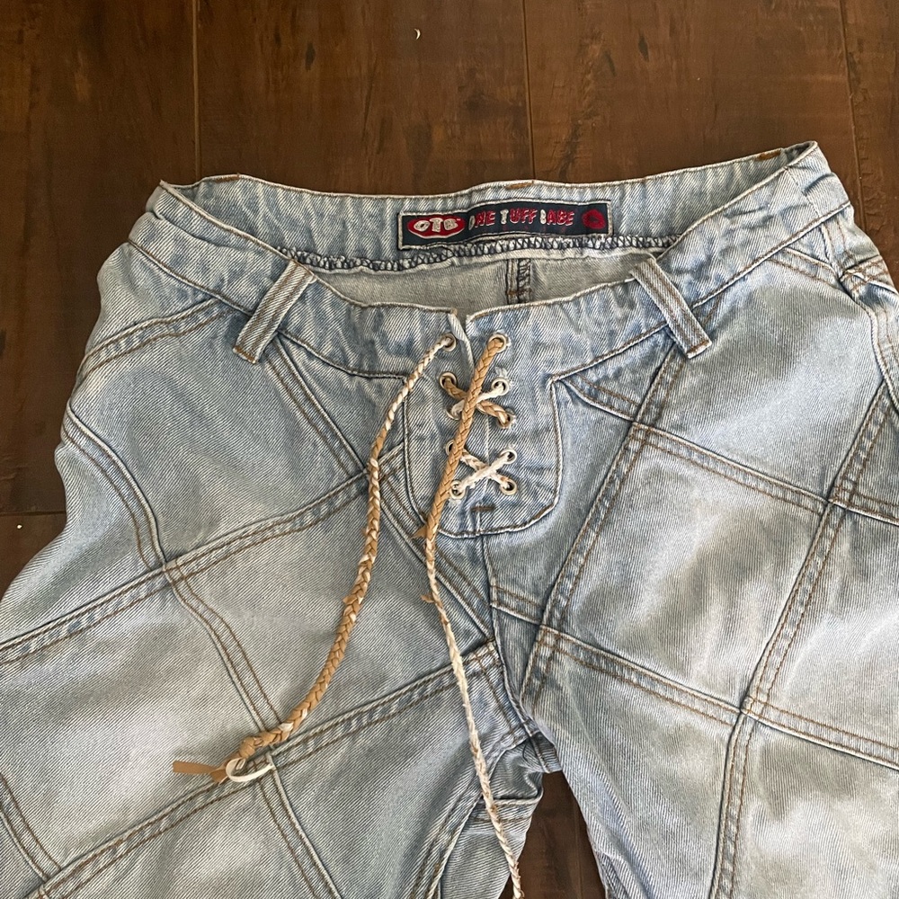 Low Rise 2000s jeans